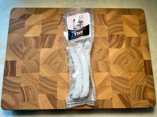 Уши свиные с хреном 